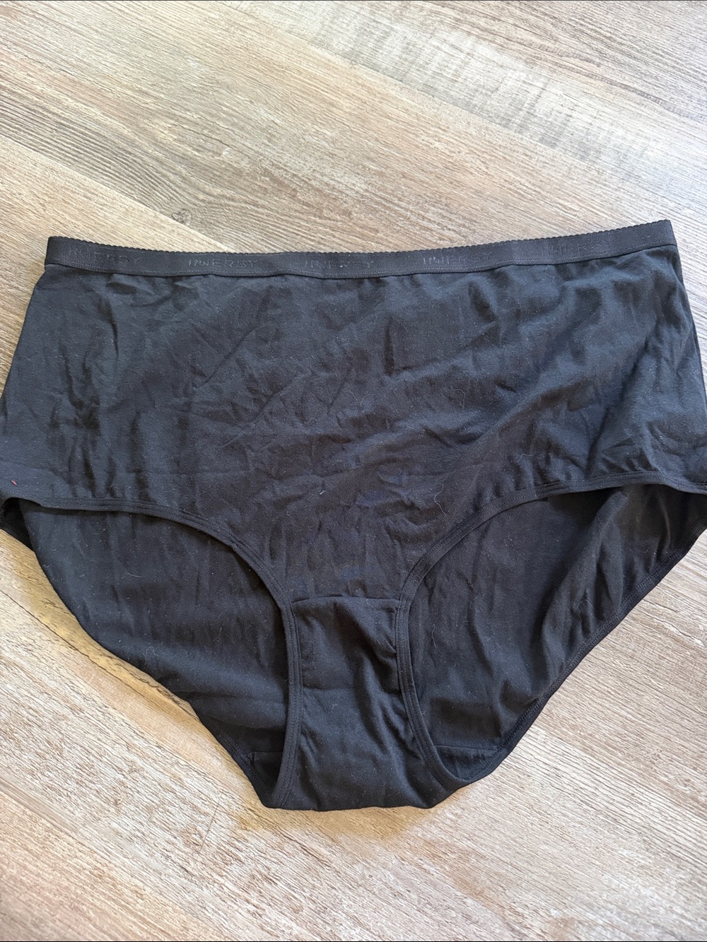 Innersy | Women’s High-Waist Black Cotton Shorts